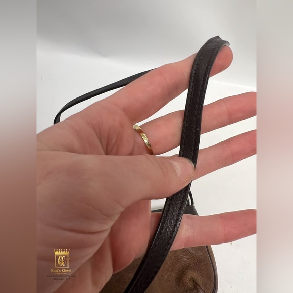 Gucci Crossbody Bag - Picture 9 of 15